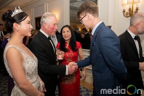 PSEX 공동창립자 레오, 영국에서 찰스 왕세자 회견하고 ‘미래 투자’ 자선 만찬 초청 받아