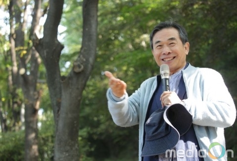 ‘살랑살랑 충북, 책톡 심톡’ 개최… “가족은 책톡(冊Talk), 연인은 심톡!(心Talk)”